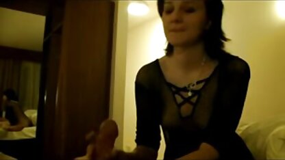 Sarah met haar vriend verstopt achter gratis sex films nl een open haard en met een snelle wip.