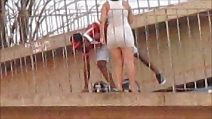 Sexy zoek gratis sex films baas schoonmaken op kantoor
