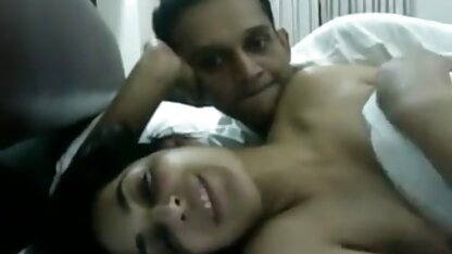De nieuwste sex films Man plantte een 18-jarig meisje