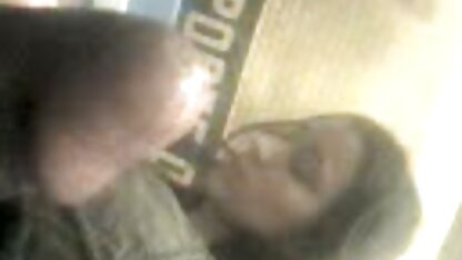Oekraïne in geborduurde voyeur sexfilms overhemd masturbatie voor chat chat