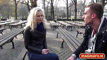 De baas neukte de secretaresse gratis nederlandstalige sexfilm en de accountant in hun sappige kleren.