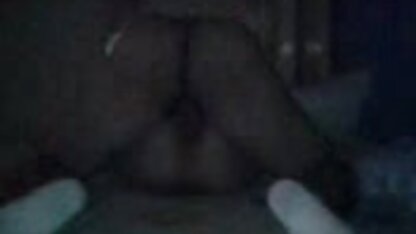 Meisjes met heerlijke melk om van een sex filmpjes amateur man te scheiden voor seks onder schot.