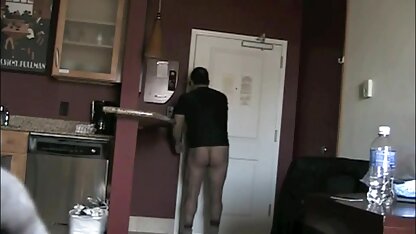 Bitch vastgebonden met paniekkums door elektrische schok. sex filmpjes amateurs