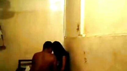 Mooie Russische meisjes gestript nieuwe sexfilmpjes en geneukt met een vibrator