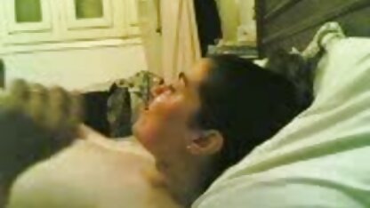 Skinny Christian screaming to wild hollandse sexfilms orgasme