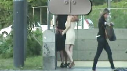 Twee mannen nederlandstalige sex films neuken jonge meisjes in anale en vaginale