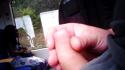 Babe gratis oma sexfilm vingert haar poesje